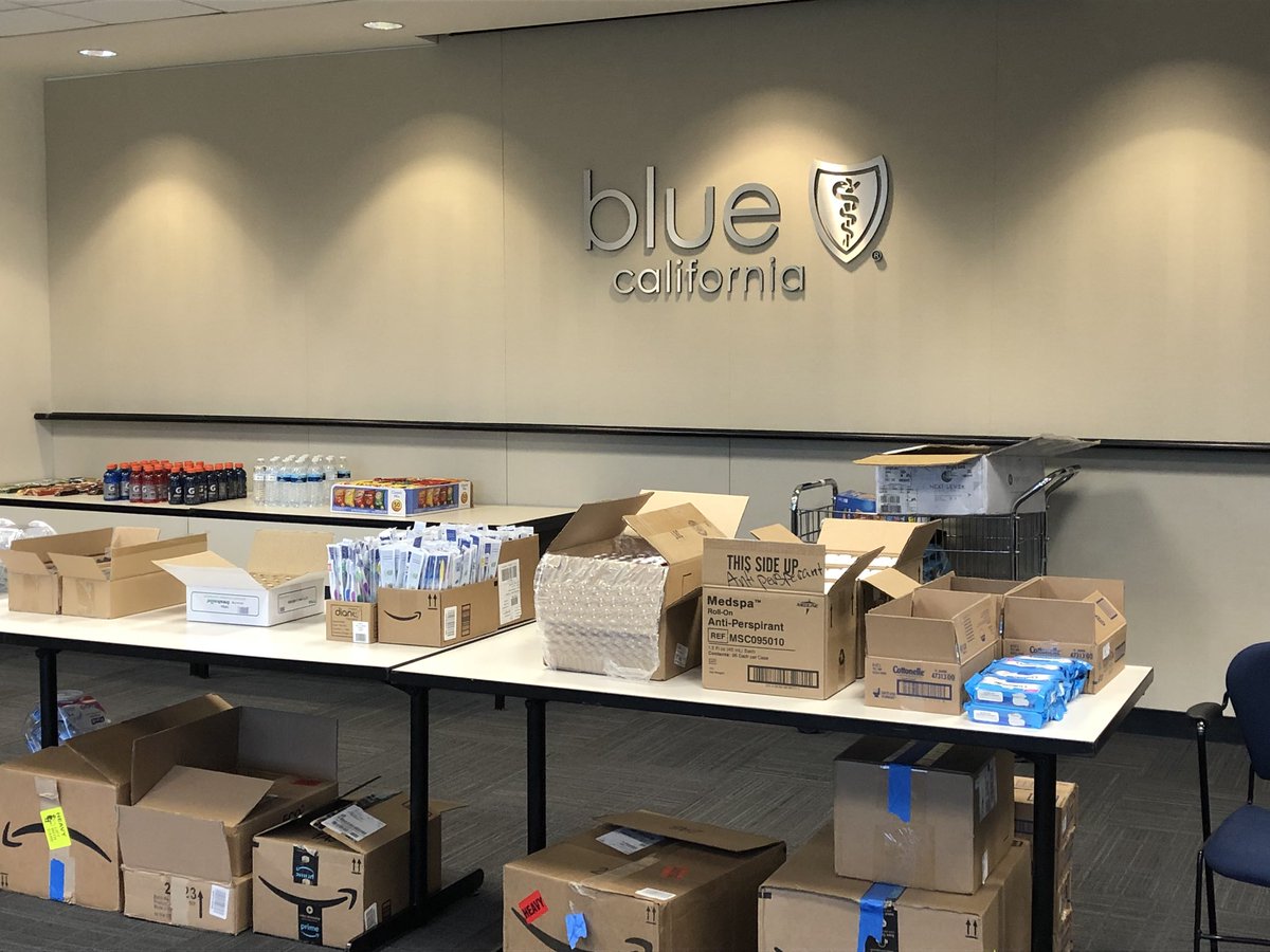 LYoungbloodArt's tweet photo. Another project - done! This time making much needed hygiene kits for the San Fernando Valley Rescue Mission. Big shout out to everyone at Blue Shield who participated and managed to reach their goal of 200 hand decorated kits in 2 days. #laworksnow #gooddeedsgoodtimes https://t.co/xVOa06ndGF