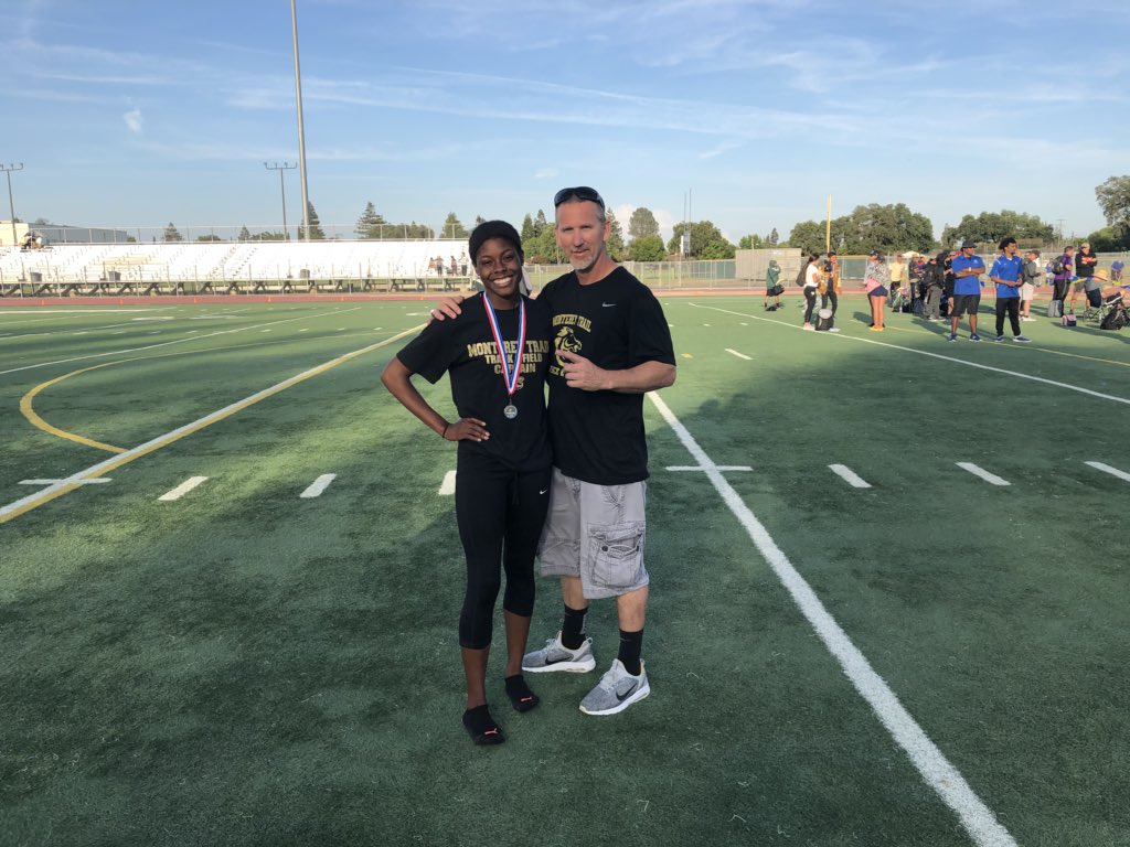 mthstrack's tweet photo. Senior Nia Collins takes home the double winning both the 100 and 300m hurdle titles at the 2018 Sac- Joaquin Section Division 1 Championships #mthstrack #hurdlefactory #mustangtrack #D1champion @EGSportsCorner @SacBee_JoeD @MontereyTrailHS @CoachLawsonSDSU @AztecTF https://t.co/IVjn84l93Z