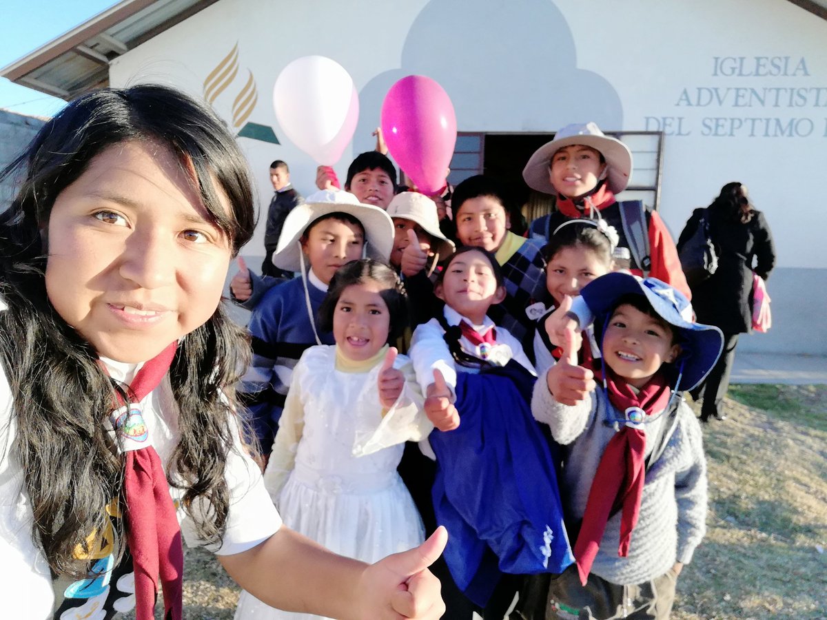 TatiNaomy7's tweet photo. En el día del niño y del aventurero directiva y niños comprometidos #HiramEdson #Ilave #MLT #ImpactoEsperanza
#MLT con el #ElPoderdelaEsperanza #JuntosHastaTerminarLaObra @josechasiempre @EnzoChavez @prertonkohler https://t.co/Q49ZoI6y3E