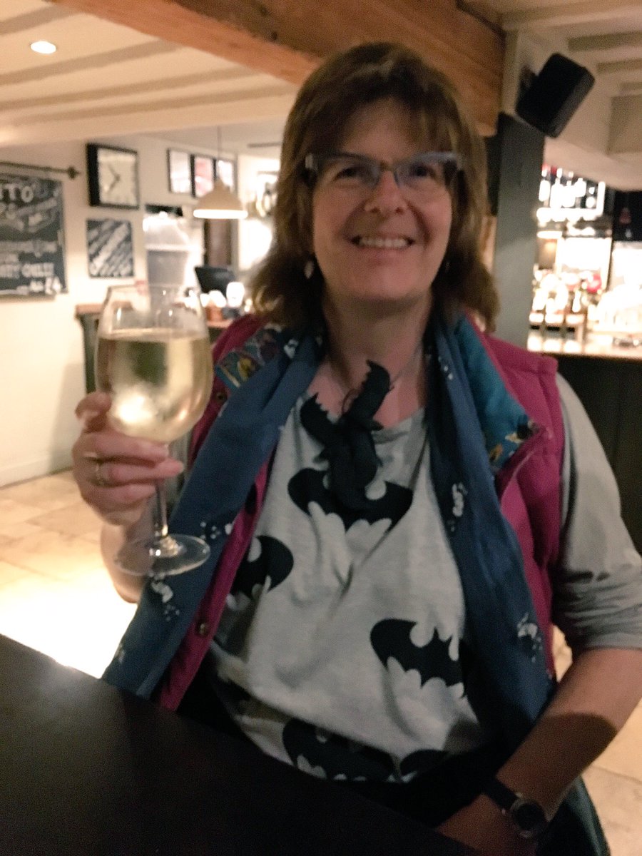 Relaxing after a very successful bat safari #Warfield <a href="/chelseafringebf/">Chelsea Fringe Bracknell Forest</a> <a href="/ChelseaFringe/">Chelsea Fringe</a> @getbracknell   More photos to follow. Good to see some folks dressed in fancy dress. Next up Flower Pot People Sunday in Sandhurst chelseafringe.com/event/flower-p…