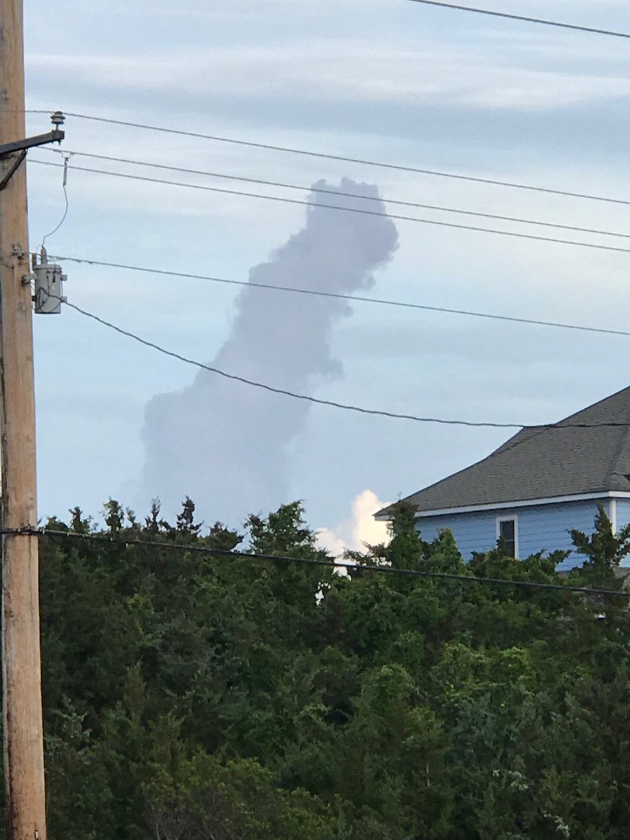 Cricut365's tweet photo. #PenisCloud !!!! Look @TookieA2Z https://t.co/wVOYIs7idv