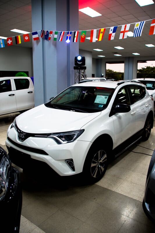 RicardoPerezSA's tweet photo. ¡Ven al #SaleandShow y busca tu auto certificado con 2 años de garantía!✔️ ¡Estamos en Atlapa , hasta las 8:00pm! ¡Te esperamos! https://t.co/Zm9NGVLzJH