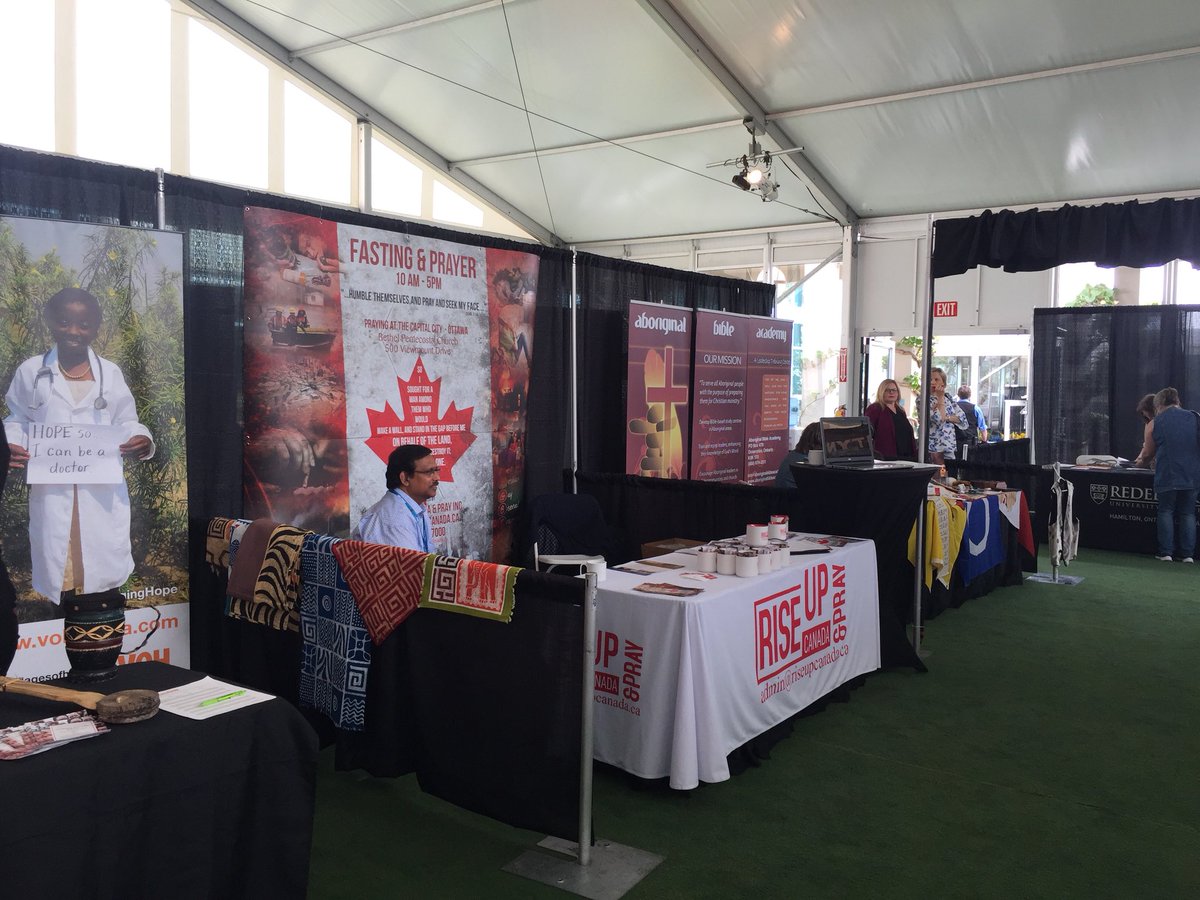 riseupcan's tweet photo. Rise Up Canada booth at PAOC National Conference in Victoria https://t.co/rLIPi4aFW6