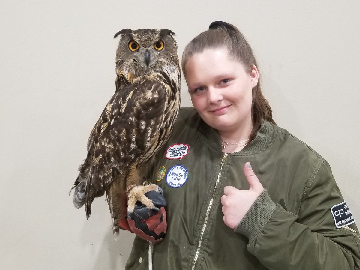 prepperconusa's tweet photo. Come see Hoot the owl on the main stage at 620
#preppercon https://t.co/5Siapq23K4