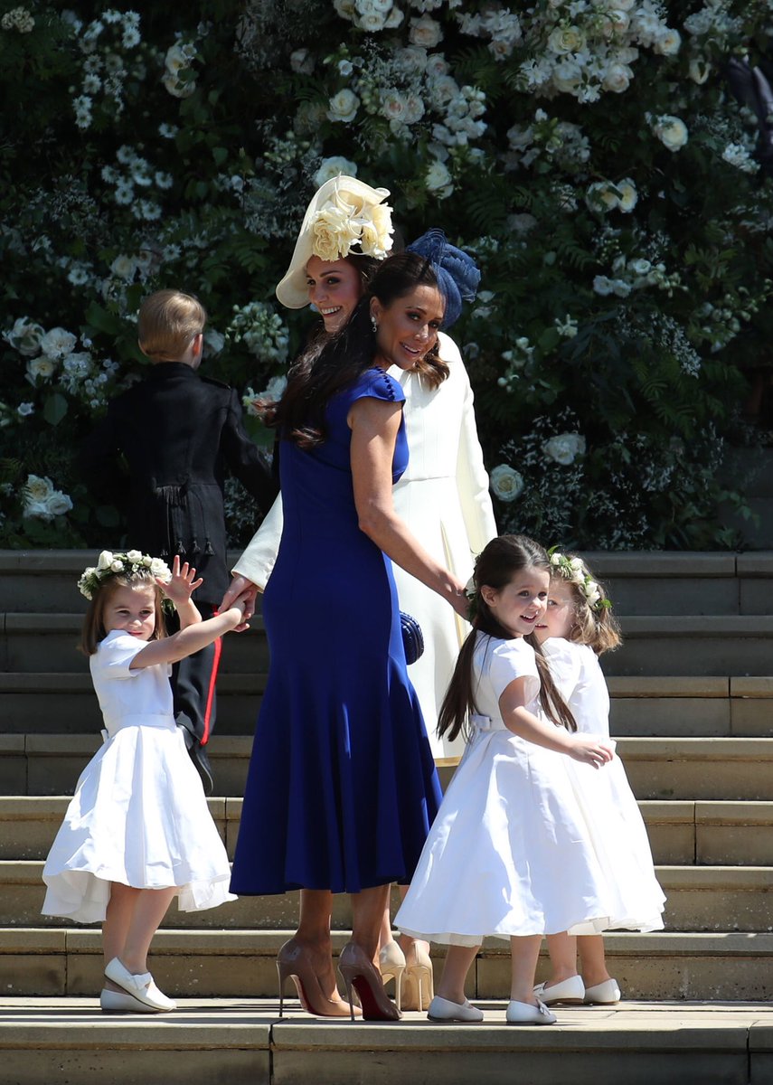 Yess!! Congratulations!! So incredibly proud of my dear friend &amp; go to haute couture #gowngoddess <a href="/dicarlocouture/">Antoinette Di Carlo</a> for creating this custom made royal design for the #Royalwedding 👑 on the always stunning <a href="/jessicamulroney/">jessica mulroney</a> 💙👌🏼❤️🇬🇧 #whatamoment Ladies 🙏<a href="/gettyimages/">Getty Images</a> 🌟
