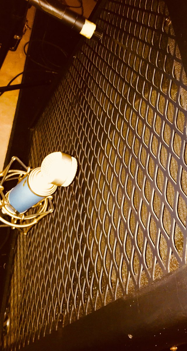 bthmetal13's tweet photo. Guitar tracks wrapped up!
#metal #newmusic https://t.co/5yu08urXXZ