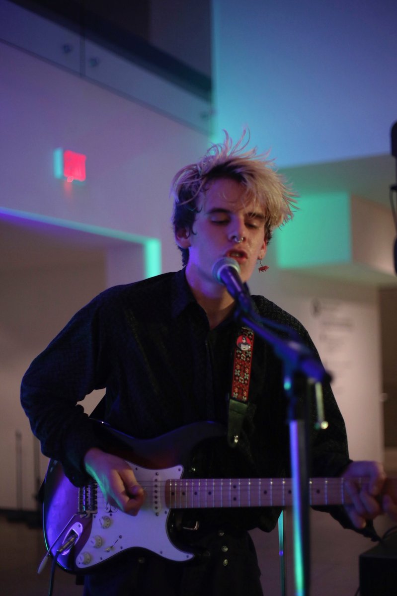 tthouftturtle's tweet photo. Last night at the Art Museum // Photos by the talented @GelenJonathan https://t.co/WltjVoKiWX