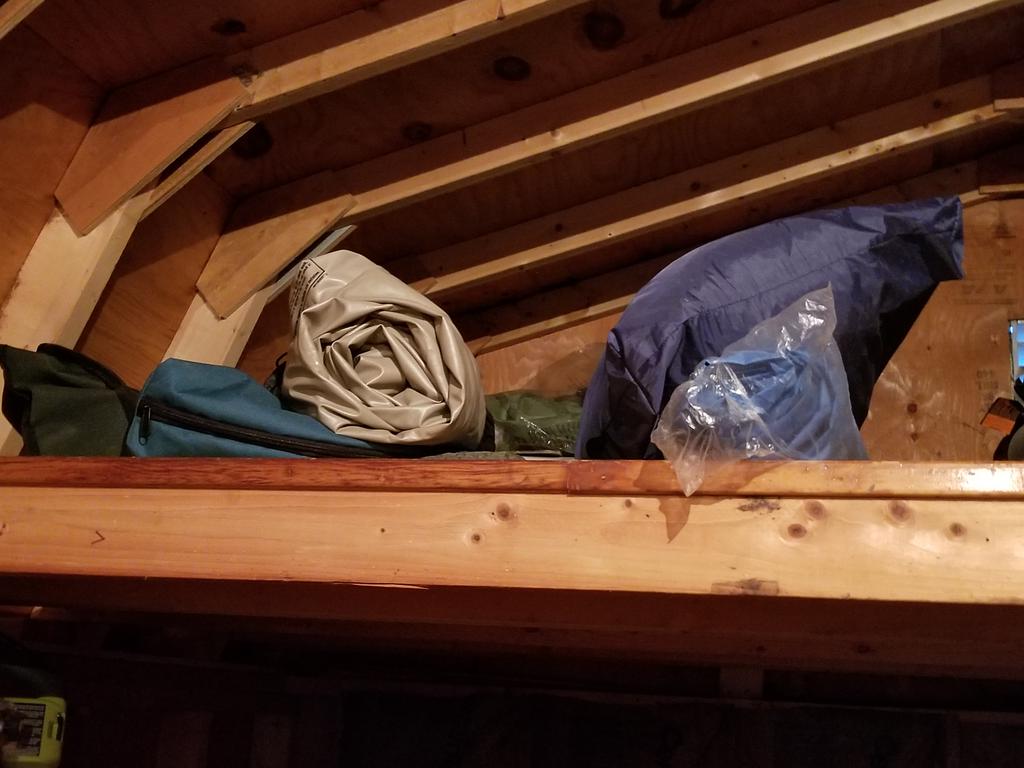 KLyter21's tweet photo. Ready for action - some of the camping gear for next weekend's #WeikertMemorial @PortRoyalSpdway Hope for better weather and the good ole Beefmobile 29! #SleepUntil #OutlawKiller #PAPosse https://t.co/yWhxMEysLP