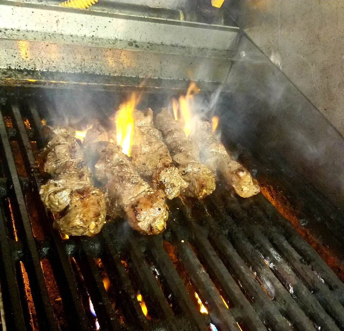 Hanging out with <a href="/DaredevilBeer/">Daredevil Brewing Co</a> tonight til 11 - come get some lager &amp; a steak kabob. #foodtruck #indyfoodie #eatlocal