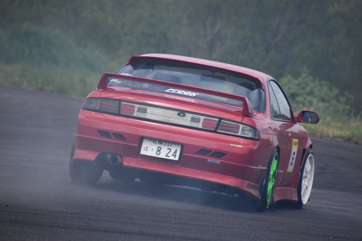suzusyo100's tweet photo. 練習走行開始
#砂川
#アクセレラ
#acceleratires https://t.co/SvpuKlkXZp