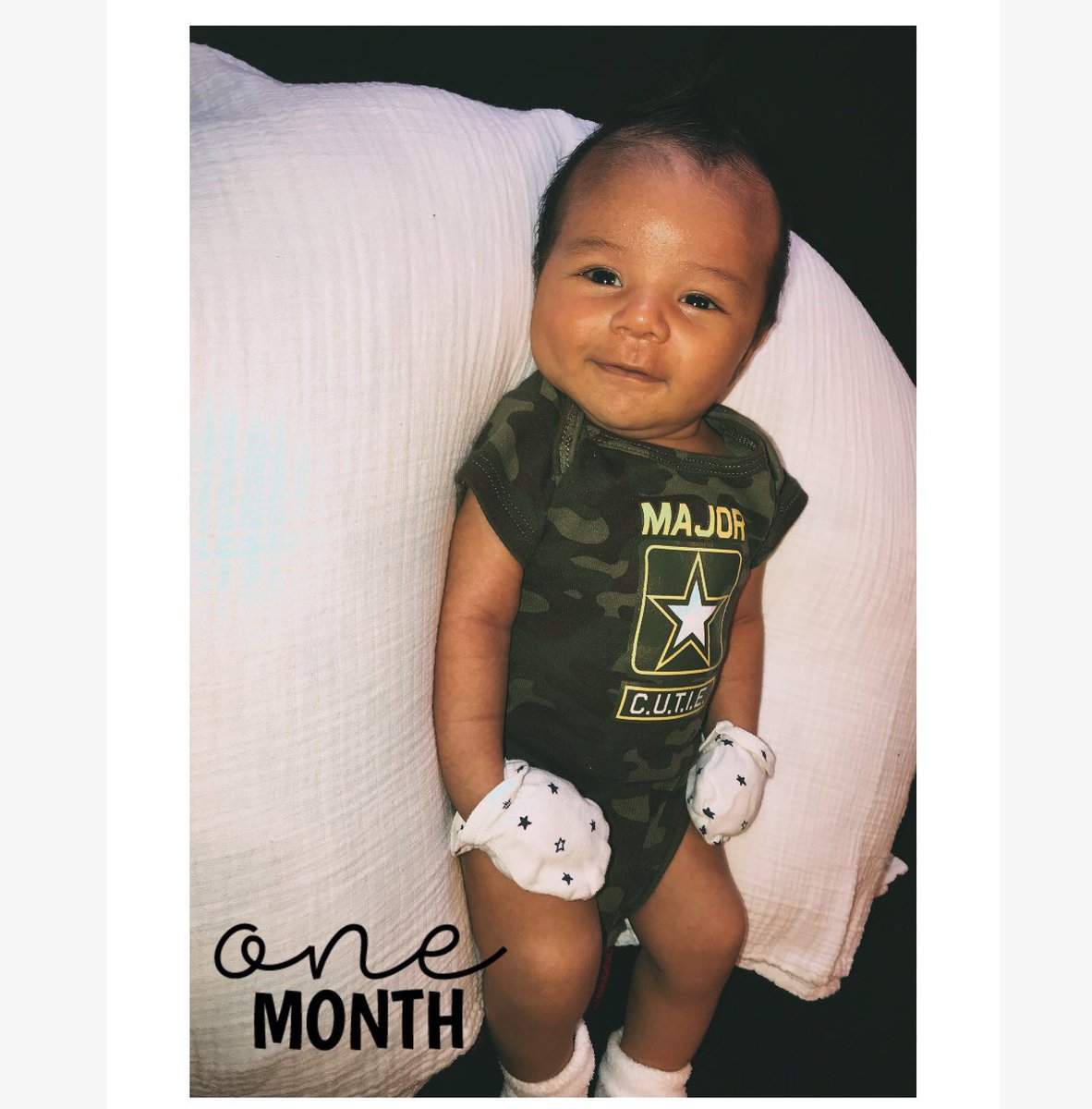 Valicitayyy's tweet photo. it’s been a month already? 😢❤️ https://t.co/zqmNELftcF