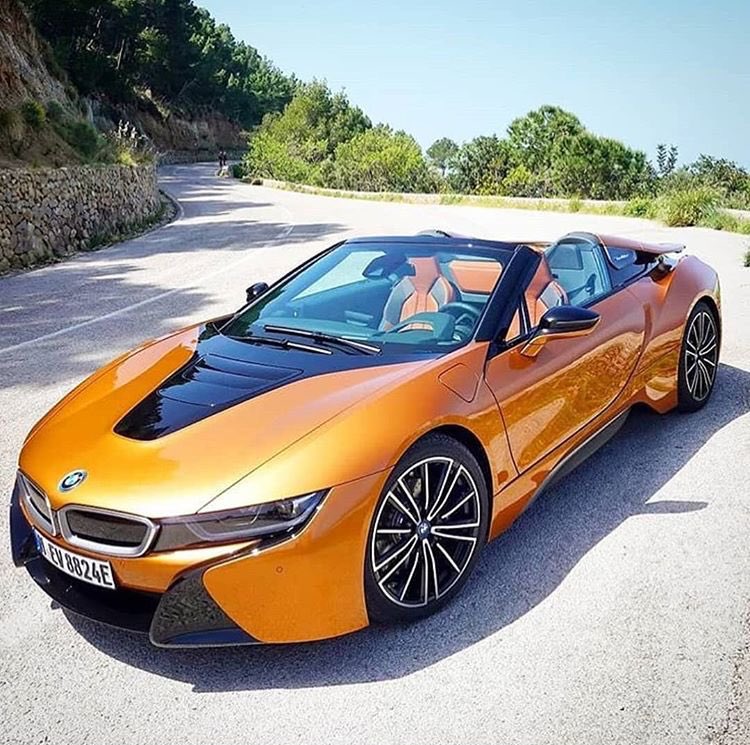 LuxuryCars365's tweet image. BMW i8