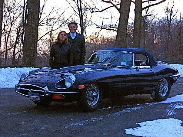 louiscruz's tweet photo. I like them already, they share the same taste in automobiles and art as myself! #RoyalWedding #RoyalWedding2018 #RoyalFamily #JaguarXKE #MeghanMarkle #PrinceHarry https://t.co/qsDstnAGLL