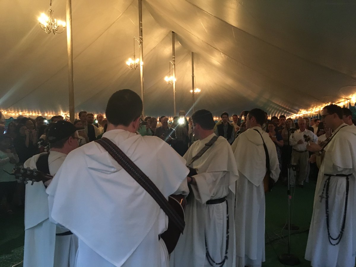 FrAquinasOP's tweet photo. It’s not an #OPParty without the #HillbillyThomists. We’re celebrating the priestly ordination of nine brothers. Deo gratias! https://t.co/7krmWql3hj