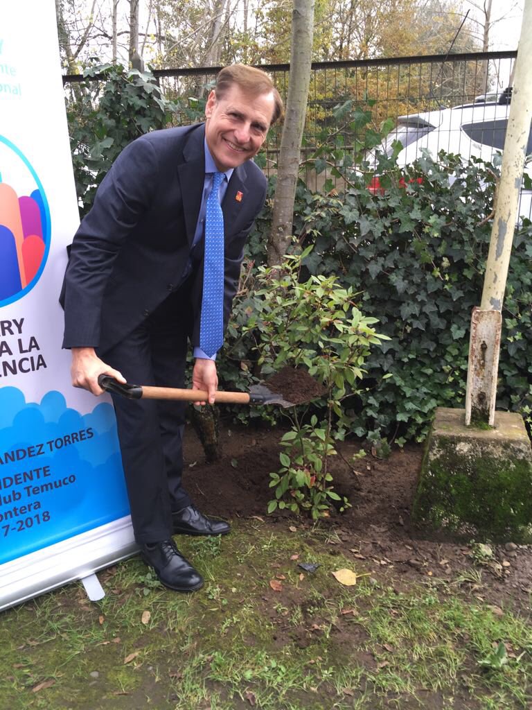 JohnHewko's tweet photo. #Rotary Pres. Ian Riseley has asked Rotarians to plant at least one tree for each of our 1.2 million members. Doing my part to add to the effort in Temuco, Chile where Rotarians have planted thousands of trees this year! https://t.co/MkooJUax5L