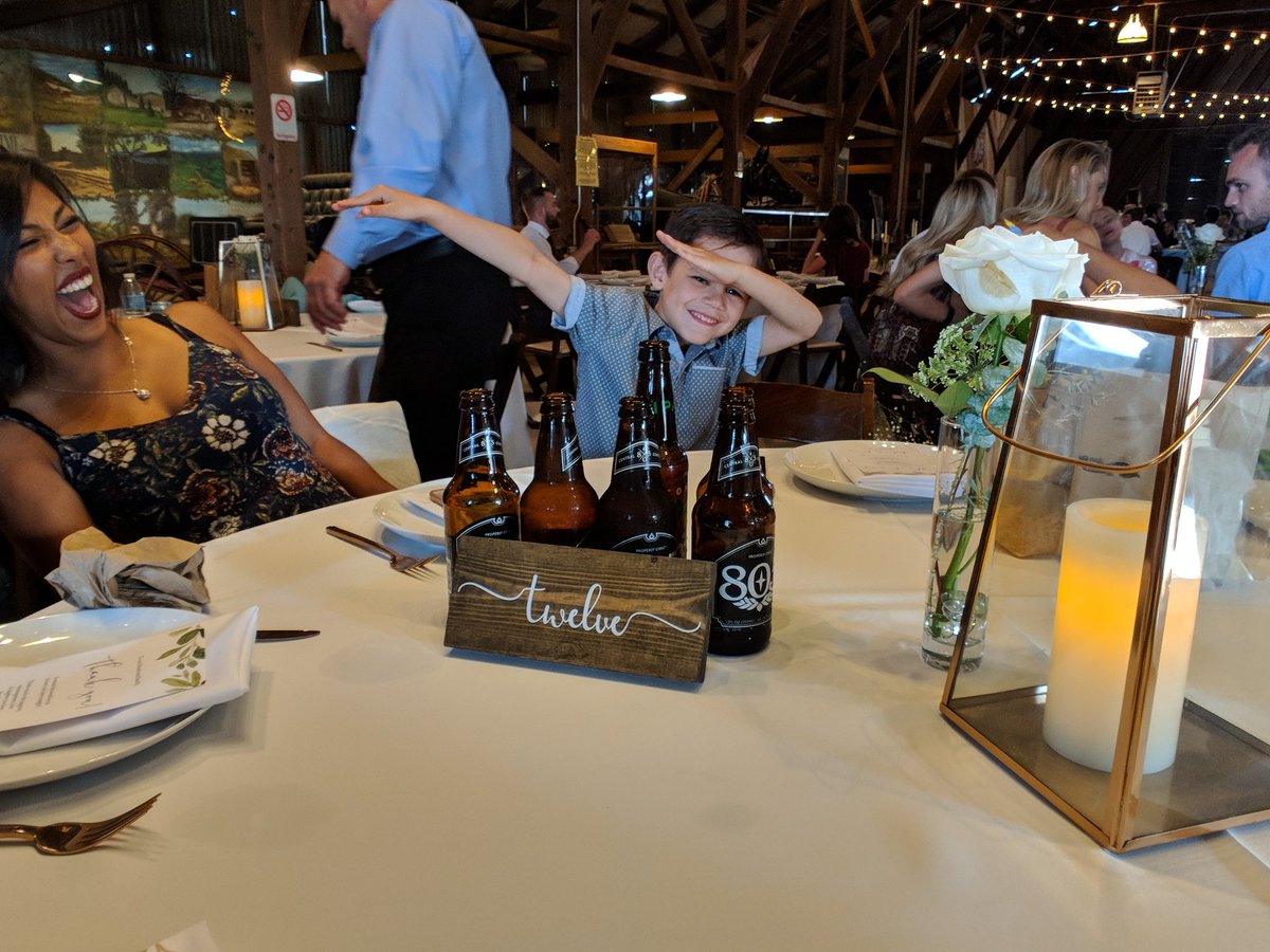 Iceman_Griffin's tweet photo. Table 12 knows how to party #KissingKillops https://t.co/xCezGqBp8M