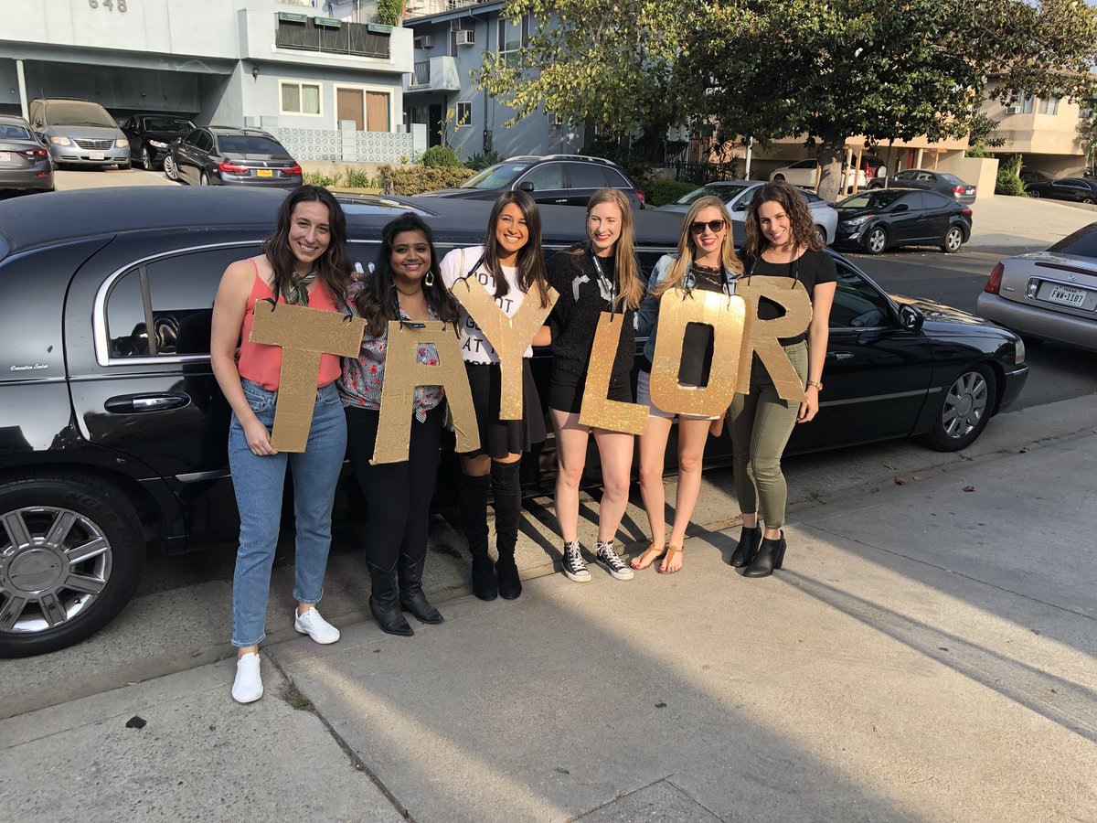 nikita__ramirez's tweet photo. These 1989 babies are READY FOR IT!!! πππ―ππ #repTourPasadena #taylorswift #taylornation #reproom #1989babies #reproomplease @taylorswift13 @taylornation13 .. AND HAPPY BIRTHDAY @abby_brunks!!!! π https://t.co/nHFTxwApxh