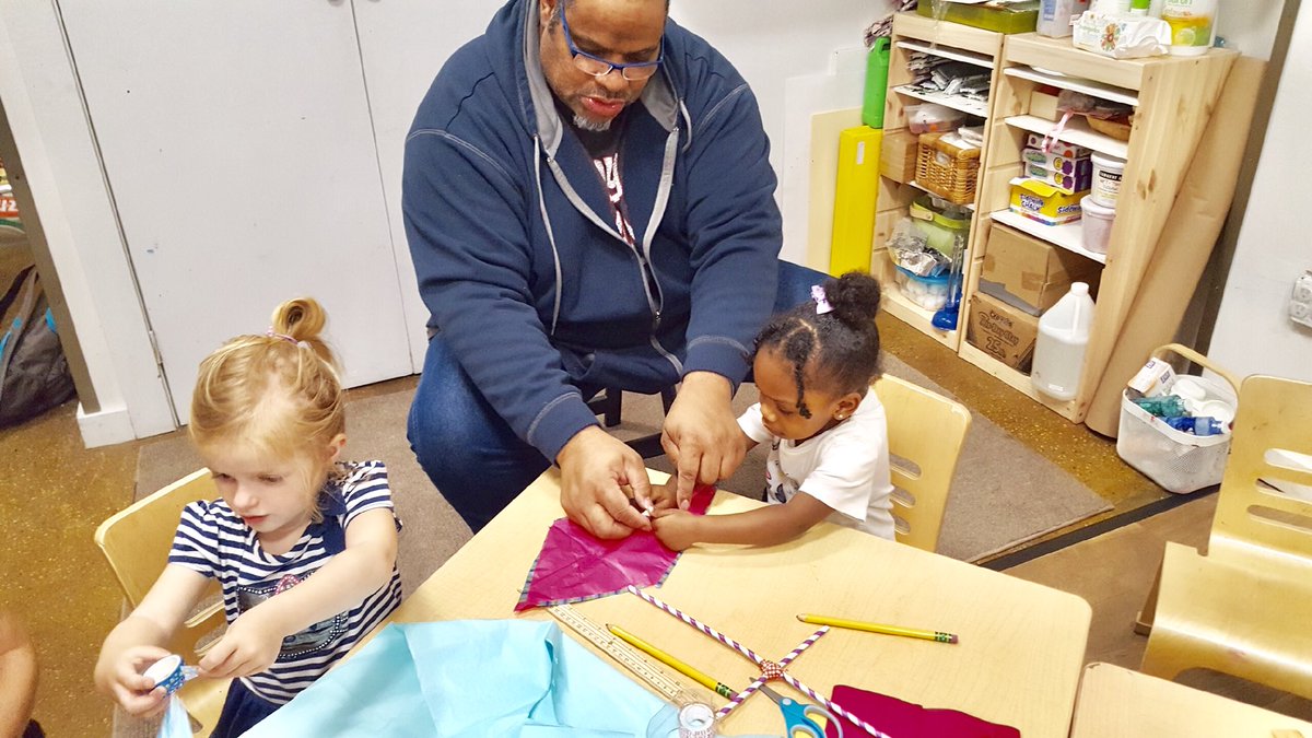 stemkidschamp's tweet image. It was KiteFest at @stemkidsnyc’s STEM PreK yesterday! What fun! #STEMPreK #stemkidsnyc