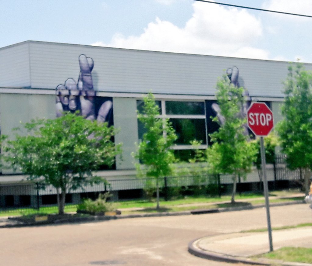 NMuralProject's tweet image. The Nola Mural Project are more than simply a community dedicated to making Nola beautiful, we believe  in freedom for artists and are fighting to ensure they get just that!