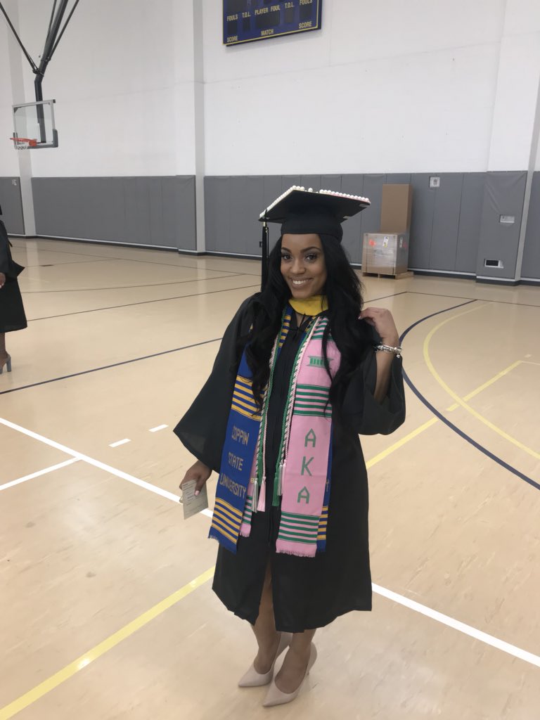 JASLOVESCB's tweet photo. I GRADUATED!!!!!🎓 https://t.co/EQZZrqfEek