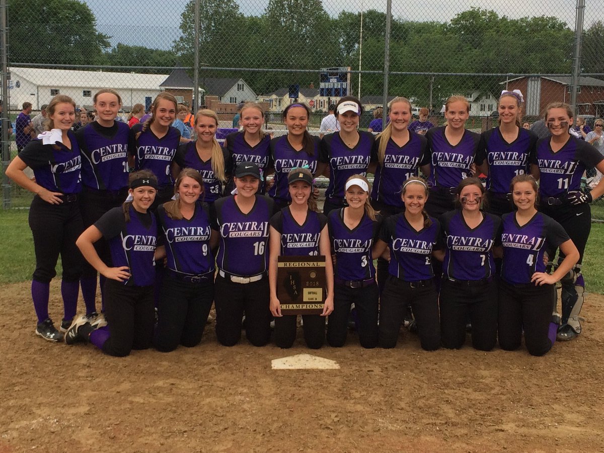 cougarssb's tweet photo. lady cougars are regional champs !!! #gethype https://t.co/o5noxAt5L1