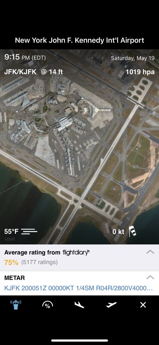 skiesovernassau's tweet photo. Zero wind. Of course, JFK arrivals land over Nassau County #BecauseLazy #BecauseNoLongBeach why bother to build an airport by the water when planes cross over densely populated communities? @NYGovCuomo @CynthiaNixon @LarrySharpe @SenSchumer @CurranNassau https://t.co/1GYkTQRWKL