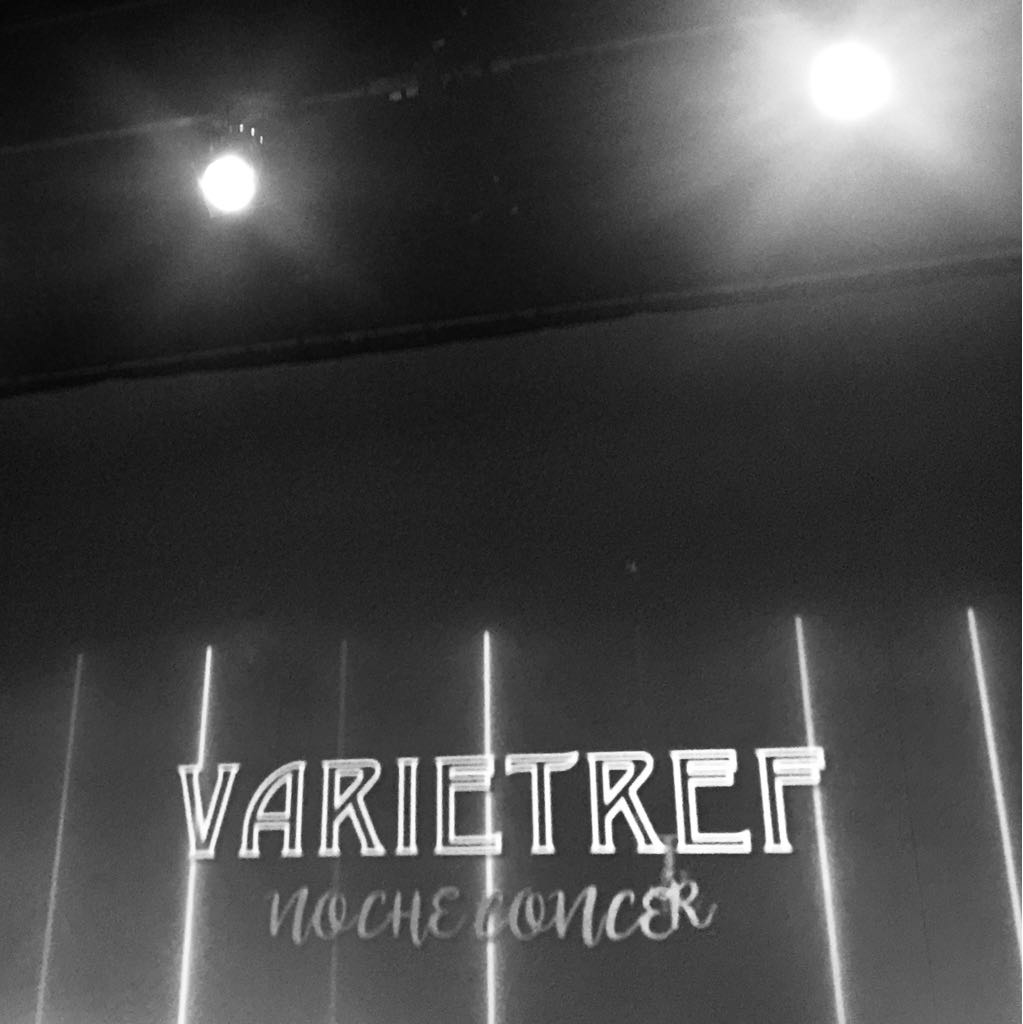 patargenta's tweet photo. #Varietref en Teatro Ocean
#SantosLugares
@Municipalidad3F
#SomosCultura https://t.co/8tIOIsHK8q