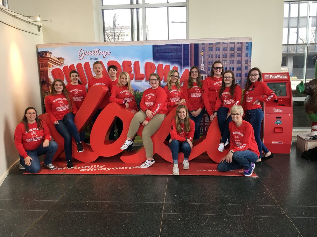 kwillyss4's tweet photo. Tri Central Varsity Mixed Choir - Philadelphia competition.  They received silver for performances, and were awarded the “Spirit of Philadelphia “ award, given to the performing group who best represented themselves, their music department, their school and their community. https://t.co/m3UrZYE0qp