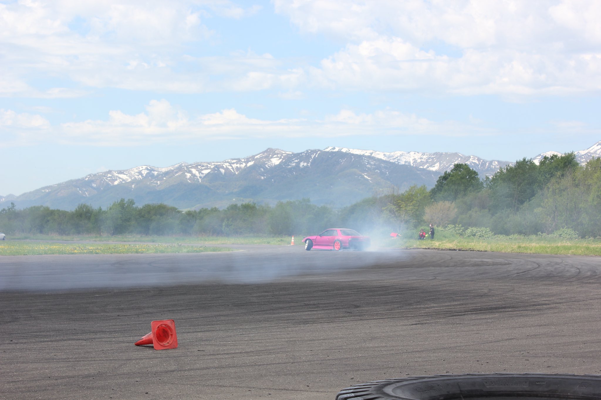 ドリケツ！265/35r18 アクセレラ 廃タイヤ アクセレラ - Search / X