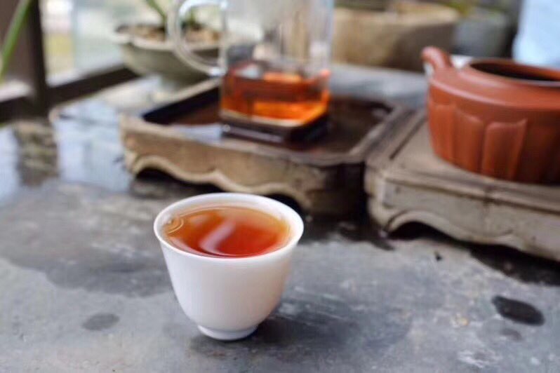morimatea's tweet photo. Product tea soup, refreshing, teeth Liufang food for thought.
.
.
.
#rougui #rocktea #wuyioolong #tea #tealover #teatime #tealife #teastyle #teacup #teapot #teaware #teaset #zishahu #teatray #glass #porcelain #guwu #ancientobjects #morimatea https://t.co/4kanIQN2VU