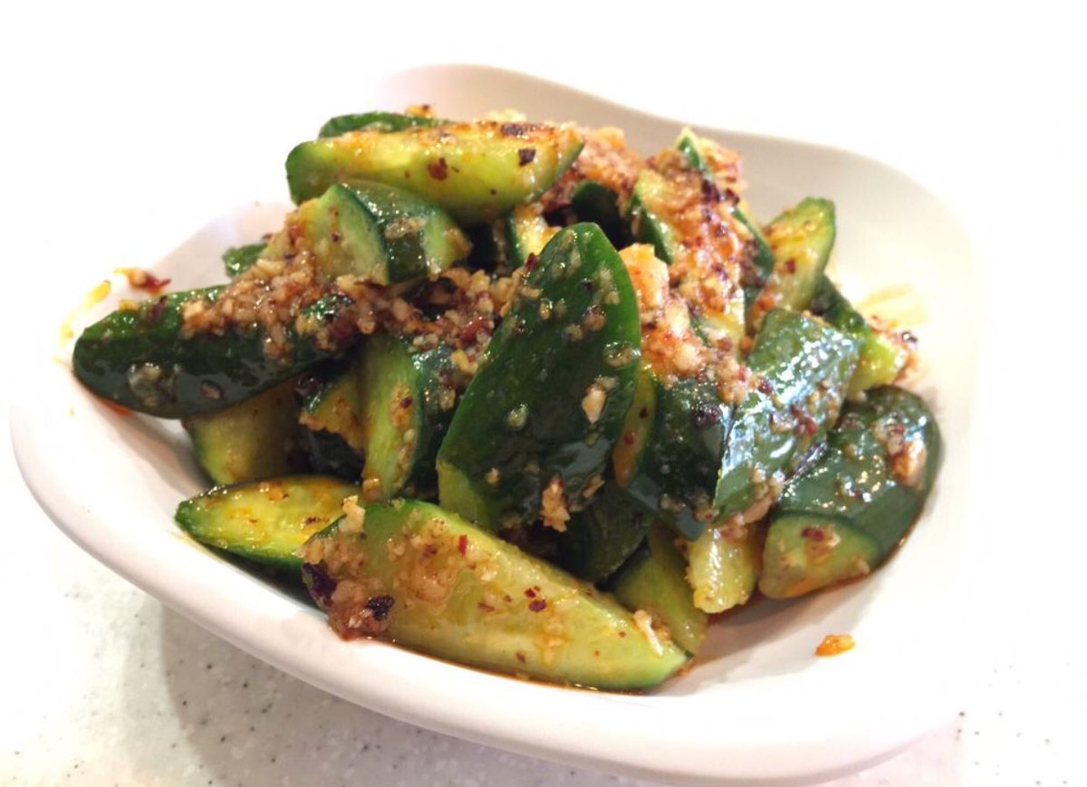 Tastynoodleca's tweet photo. How about some refreshing cold dishes to start your dinner. https://t.co/w36DBtEqFZ