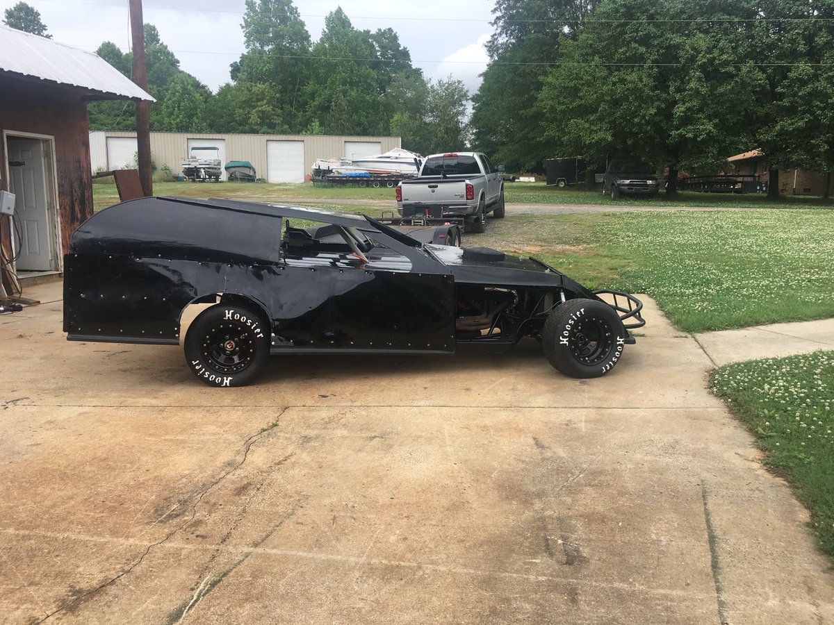 craigcapps21's tweet photo. Getting her finished up! https://t.co/yACntgXWG4