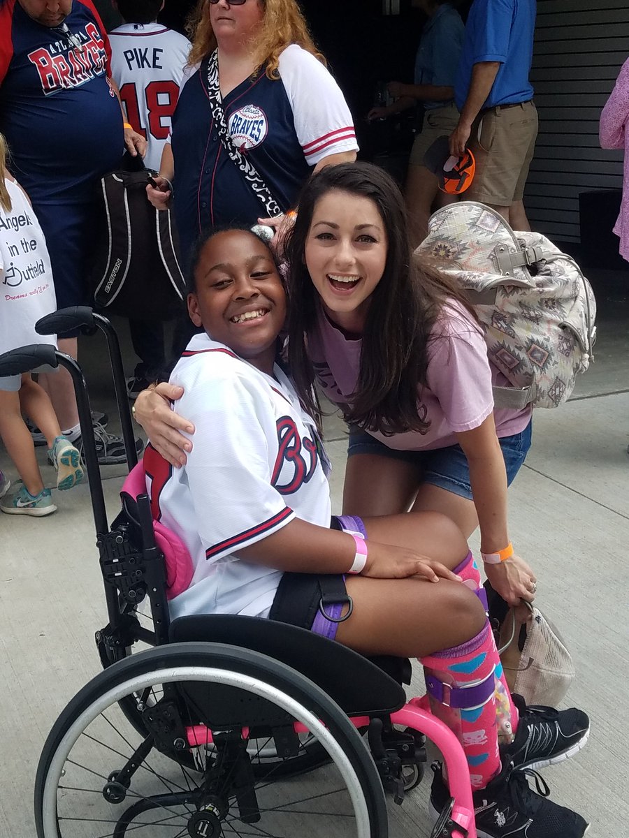 Even counties away from our school we find each other! Sweet girl! #LOES #miracleleague #Braves