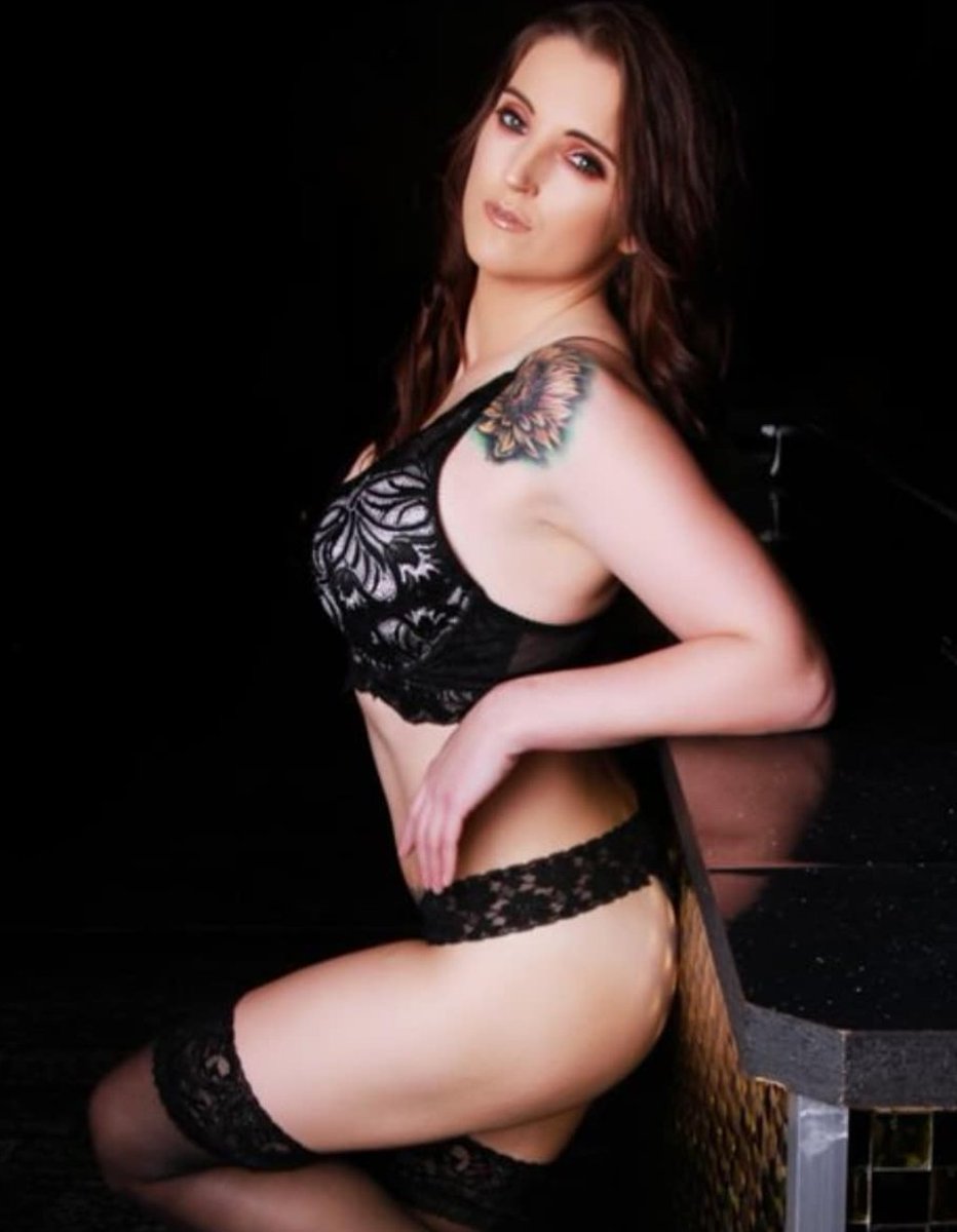 clairemodelling's tweet photo. https://t.co/KFAoanOgDe