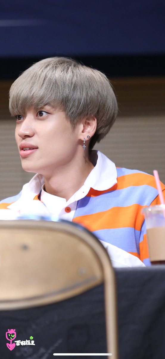 180520 #서울밤 여의도 #틴탑 #니엘
오늘도 빠짐없이 잘생기고 예쁘고 귀엽고 난리
😘😄🤗 <a href="/TEEN_TOP/">틴탑(TEEN TOP)</a>