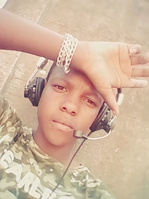 Leonee_sa's tweet photo. New song coming soon by @Leonee_sa feat Pnew Kids-- Dream https://t.co/OduwfAgjJA