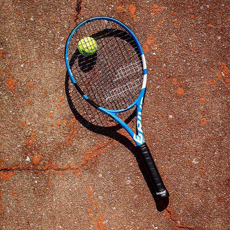 5_Sets's tweet photo. Juega sín límites..☄️y controla el juego y el ritmo de partido.. 💫con la nueva @babolat Pure Drive🎾 ¡Extraordinaria precisión y potencia de la pelota!🤘🏼La raqueta de tenis más completa de @5_Sets https://t.co/xjnyFC8JPo #tenis #tennis #babolat #5sets #5setsmataró #mataró https://t.co/9qUeEzmZI4