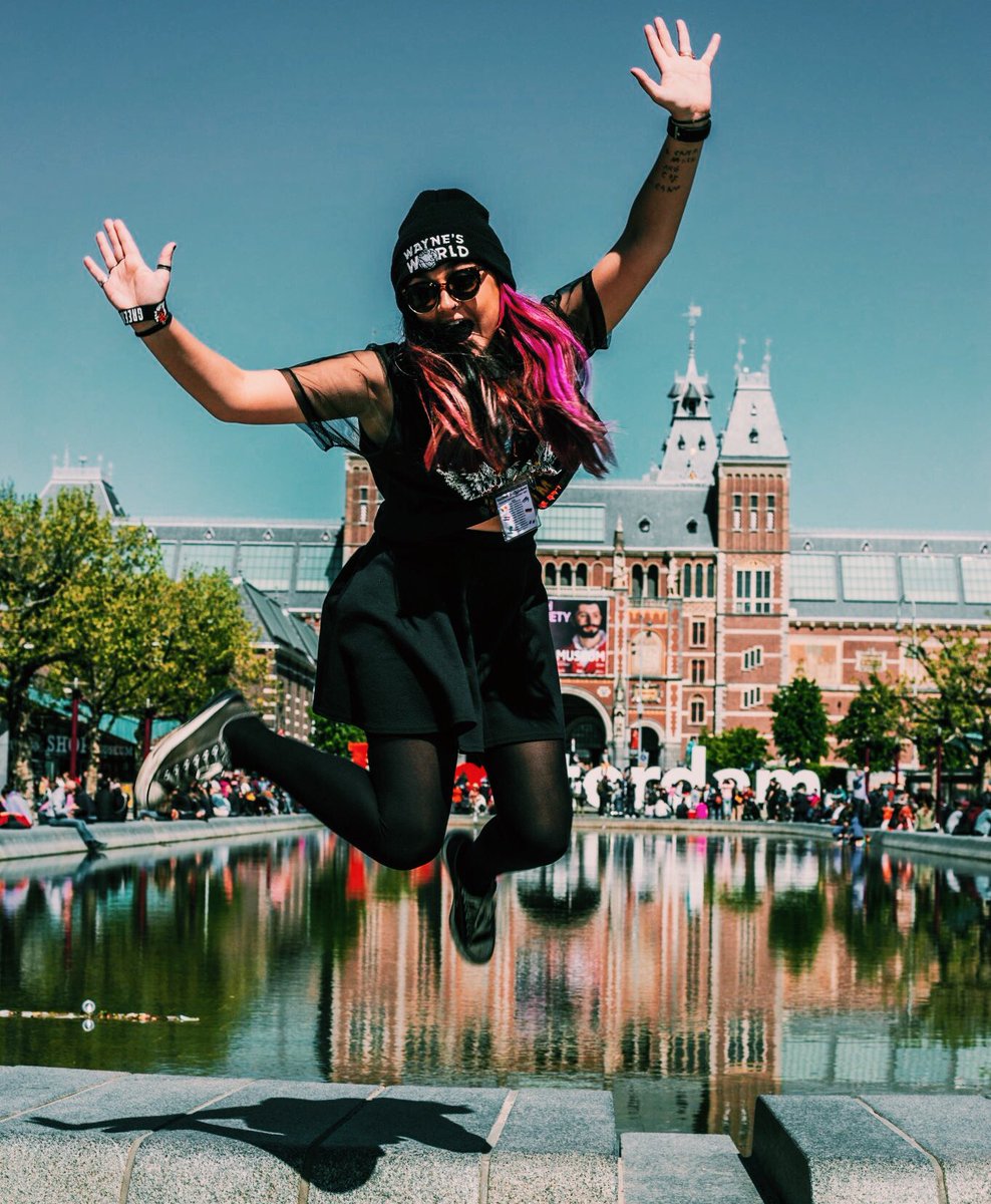 Rev97Greece's tweet photo. ✖Can we get 100 rt?✖
💕Tell everyone to rt this!💕

1 RETWEET=1VOTE
1 TWEET=1 VOTE
1 REPLY=1 VOTE

My #TeenChoice nominee for #ChoiceNextBigThing is @BronnieMusic https://t.co/qH2J6Ba1xZ