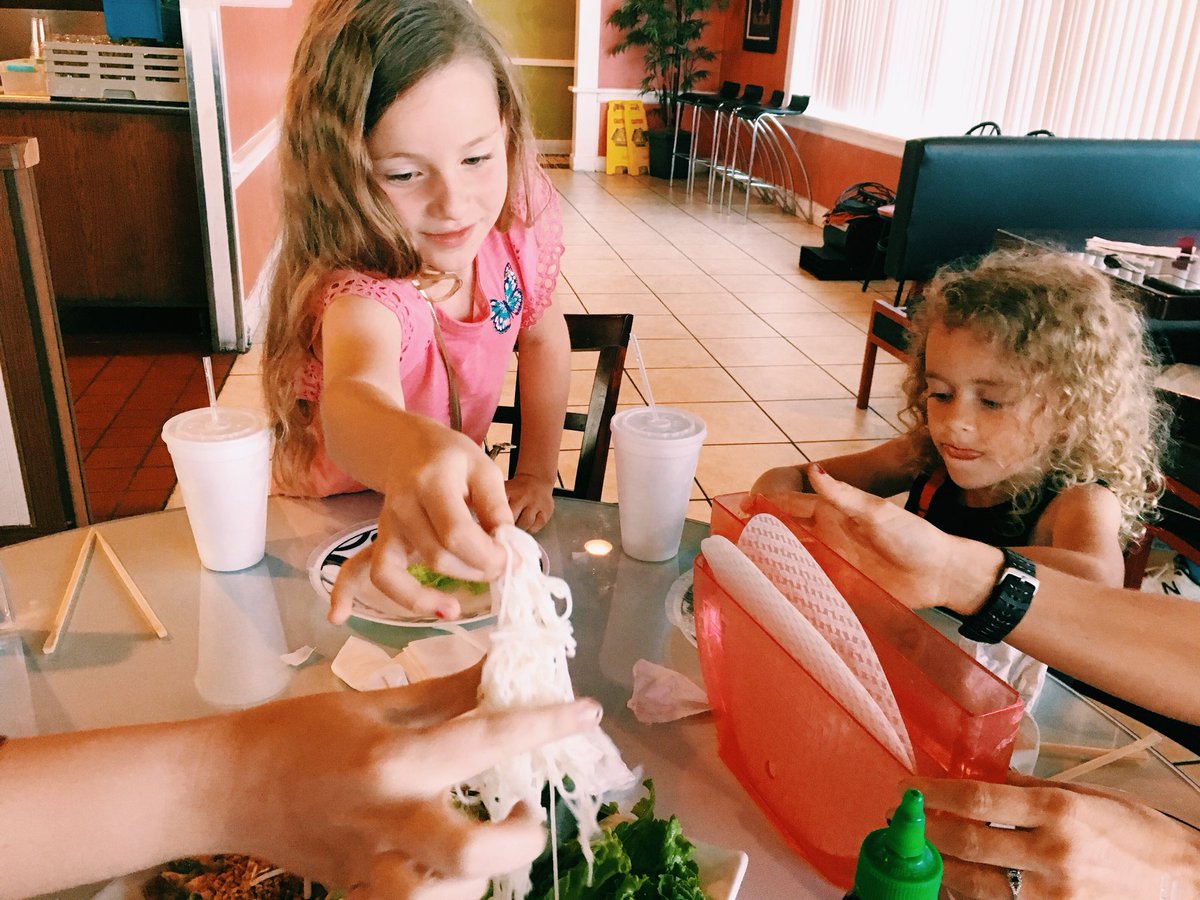 Five star blowout day in Indy for kiddos:
➡️Learn about veggies with Kate at <a href="/PublicGreens/">Public Greens</a> 🥕 
➡️Slice of cake on the patio at <a href="/TheCakeBakeShop/">The Cake Bake Shop by Gwendolyn Rogers</a> 🍰
➡️Exploring the floors of <a href="/TCMIndy/">The Children's Museum</a> 
➡️Build-your-own spring rolls at Saigon 🇻🇳 🍲