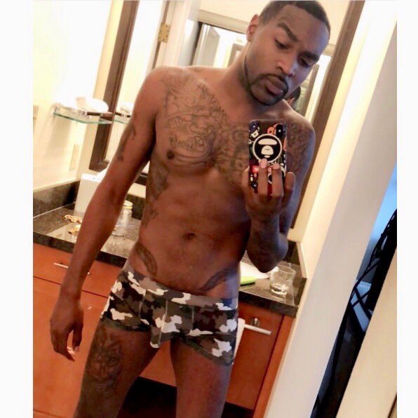 BlueCollarMale's tweet photo. We 💙 when @TheKhiLavene wear products from the @BlueCollarMale #bluecollarcollection.
The MESH Camo GREEN FATIGUE is STUNNING on him.
🛒 Shop Now: https://t.co/BzUVvc65oE
#satisfiedcustomer #herocks
#briefstyle #briefbulge #menwholoveunderwear https://t.co/DfeW0mraok