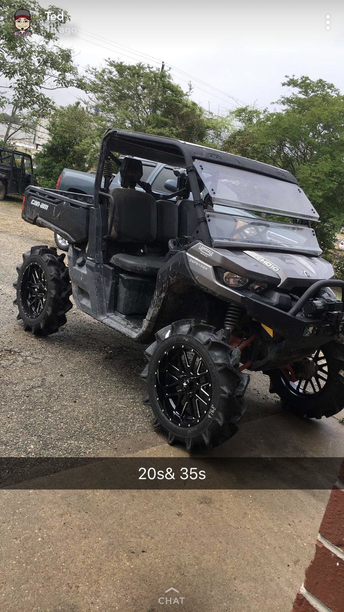 lineman268's tweet photo. #canamdefender #msawheels #customchoppedtop #sercermachine #tedscustoms #bkttires #defenderhd10 https://t.co/S7IEdjGwRB