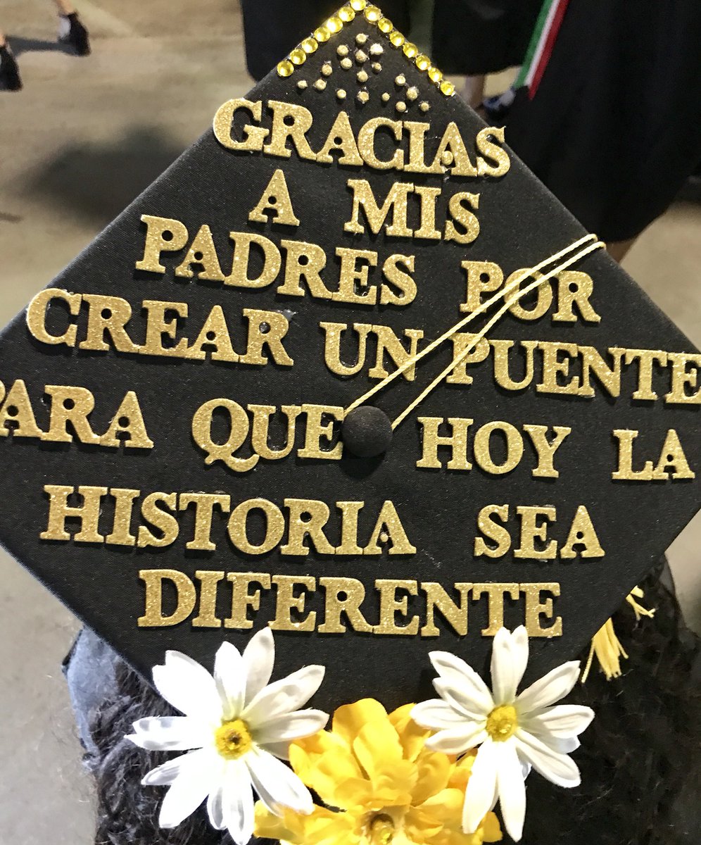 ChicanoGradFS's tweet photo. Kenia Margarita Cabrera Herrera prepping for the big #ChicanoGradFS18 walk @Fresno_State #Fresnostategrad @LFSAfresnostate @ChicanoAlumFS @FresnoStateCLAS https://t.co/e7vZT4MQpC