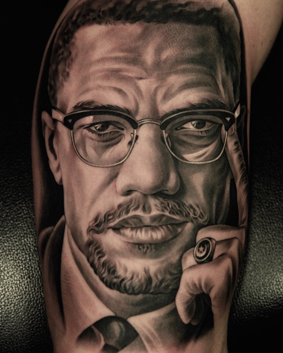 JunCha's tweet photo. • By any means necessary • ♠️ #malcolmX https://t.co/j36aHssGeN