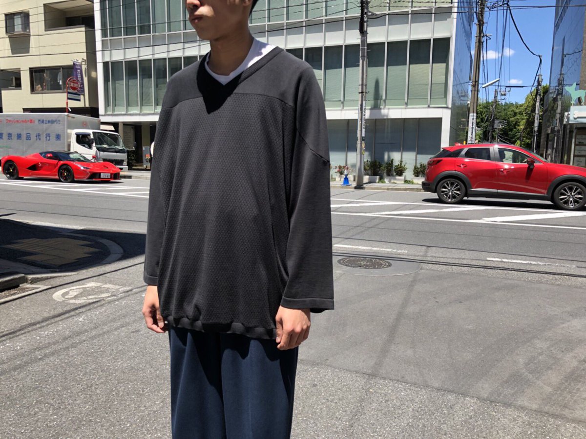 かんたんラ COMOLI ニットTの通販 by kobutsuyasun|コモリならラクマ