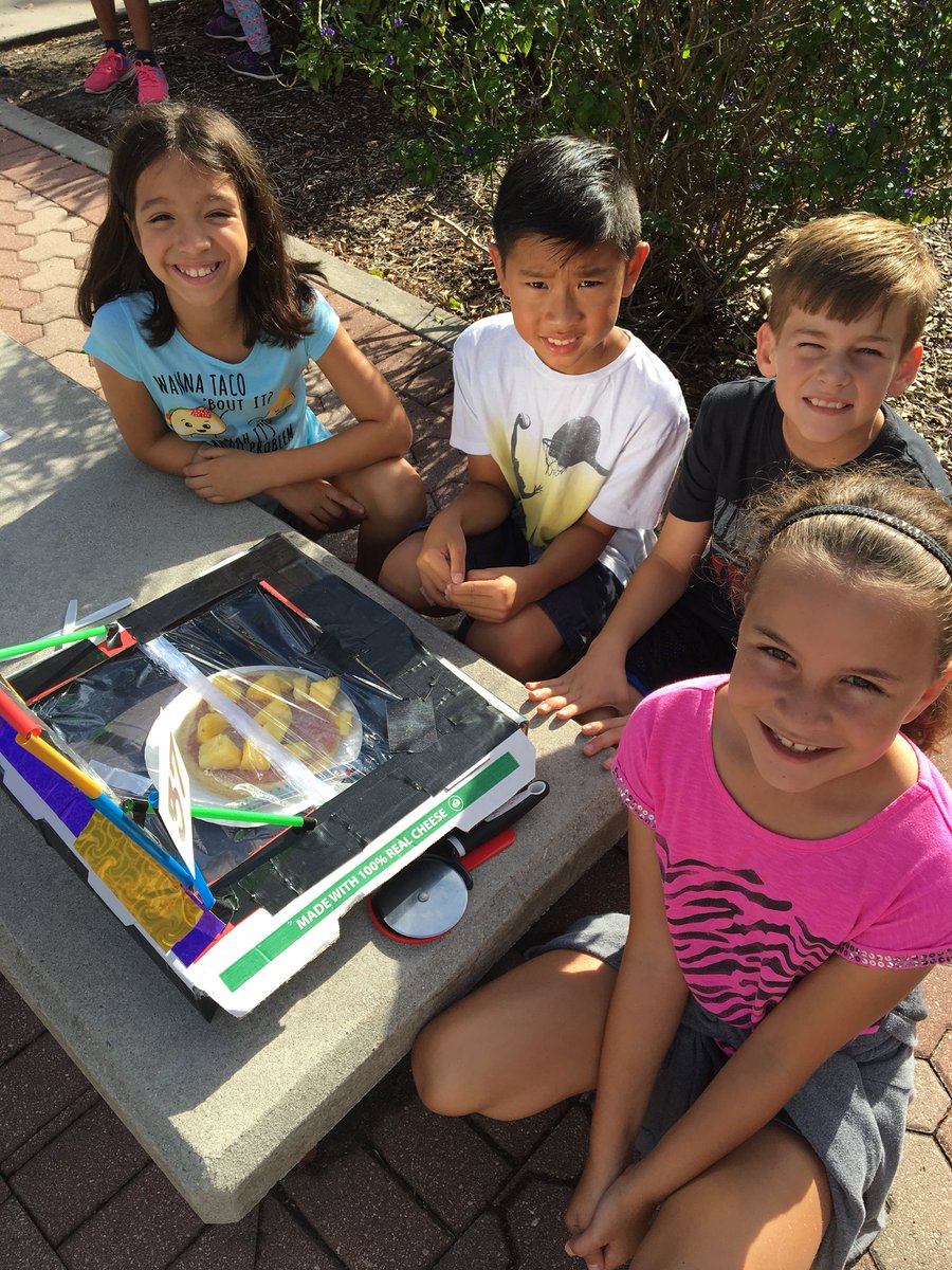 ichele_watson's tweet photo. A SUNNY day for a SUCCESSFUL Solar Oven Cook-Off !! Great job, boys and girls! @ccpssteam @collierschools @LaurelOakElem https://t.co/X8AMwU0aKu