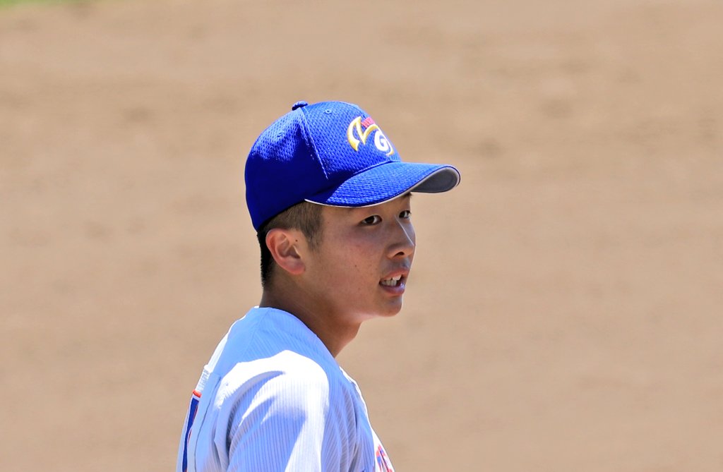 Uzivatel 汗と涙 高校 野球 Na Twitteru 明秀日立のサード 鈴木翔太が素晴らしいファインプレーを魅せ 球場の観客がどよめいた後に 大きな拍手が起こる 横浜高校 明秀日立 この試合レポート Https T Co Vxtf7k3fqw
