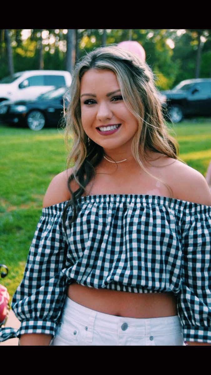 kam_caldwell1's tweet photo. sweeeet 16🤩💓💓 #bdayyy https://t.co/wGNSS19GlK