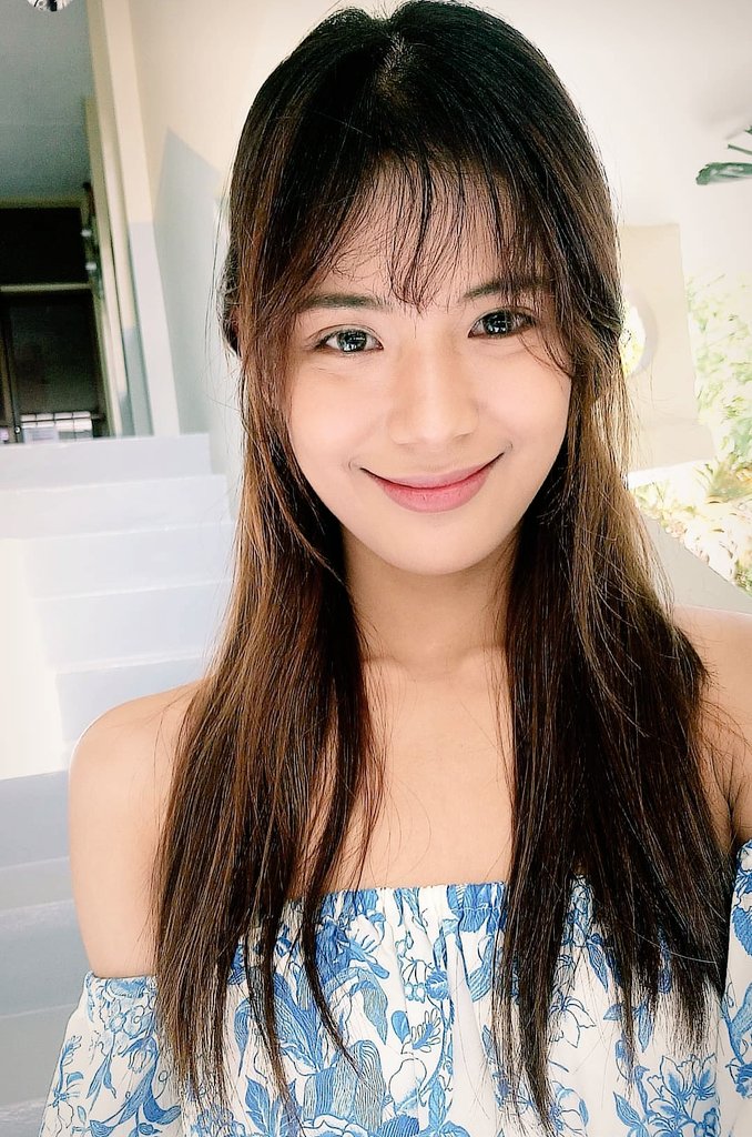 DevzSeron's tweet photo. Happiest birthday to this beautiful and lovely @devonseron17 . I'll pray for your success and still here to support you.
May the God will continue to bless you as always. Stay humble and pretty and keep that big smile of yours.😍😍😘❤❤❤
#DEVON25thBDAY https://t.co/mY3p7nAXC8