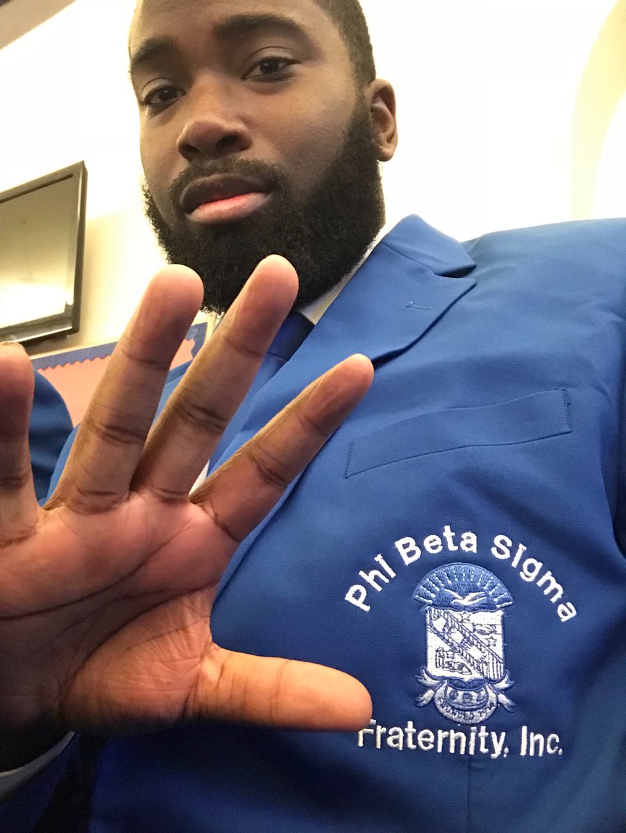 D3Senpai_'s tweet photo. Yeah so this happened Friday lol
i am TetriΣ of The Game ChangerΣ
Spr18 ΤΒΣ Chapter #iBluPhi #GOMAB #PhiBetaSigma #Clu5 #Live5 https://t.co/1aXuICmeIl