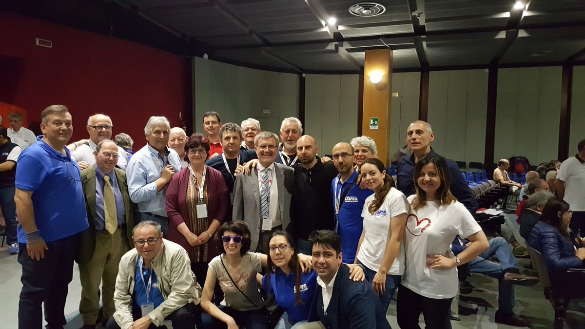 AvisPerugia's tweet photo. ... la delegazione dell'Umbria all'Assemblea Nazionale 2018. #avisnazionale #avisperugia https://t.co/HMlhtG3UlH